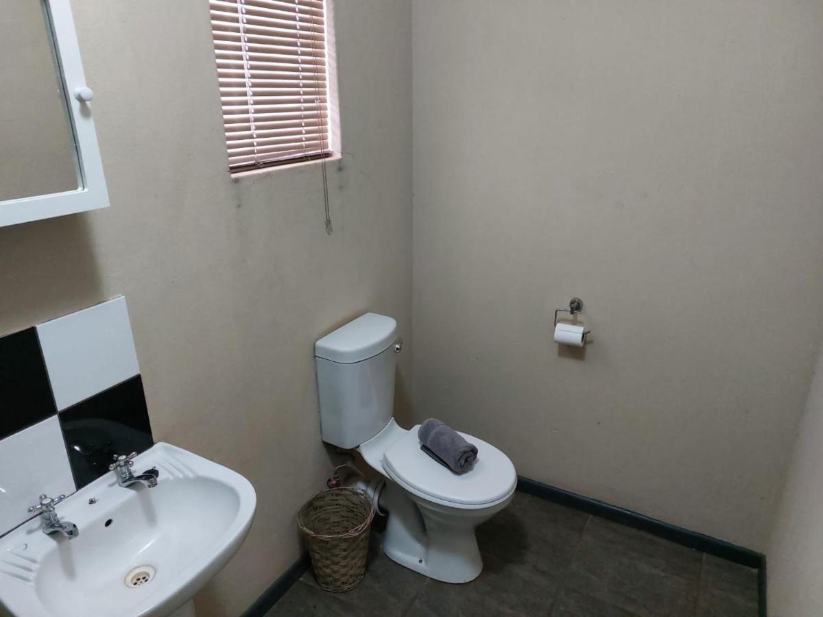 Wisteria Lane Guesthouse Postmasburg Екстер'єр фото