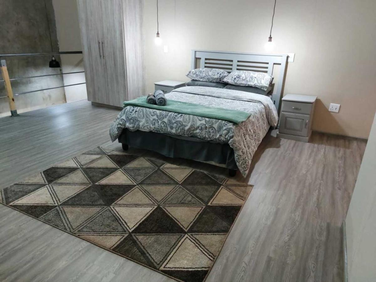 Wisteria Lane Guesthouse Postmasburg Екстер'єр фото