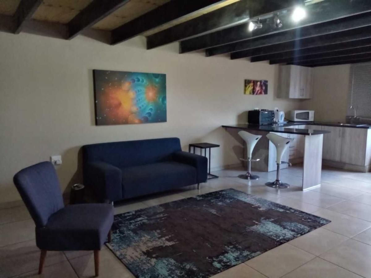 Wisteria Lane Guesthouse Postmasburg Екстер'єр фото